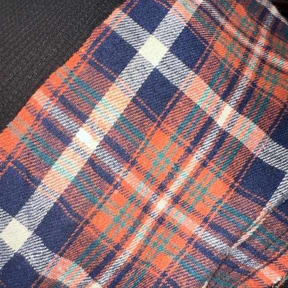 NWOT ENTRO PATCHWORK FLANNEL TOP - Picture 5 of 7